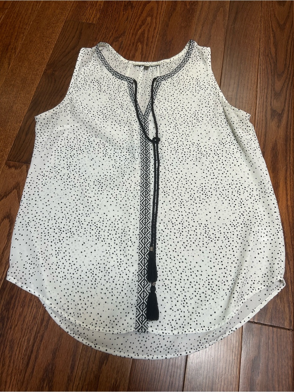 Daniel Rainn White Sleeveless Polka Dot Blouse with Black Tassel Trim Size S